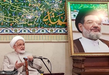 دیدار مهدی کروبی با خانواده مرحوم سید علی اکبر محتشمی پور در دارالزهراء (س) + تصاویر