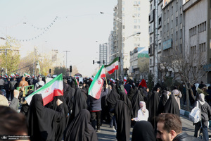 حضور سید حسن خمینی در اجتماع بزرگ مردم تهران