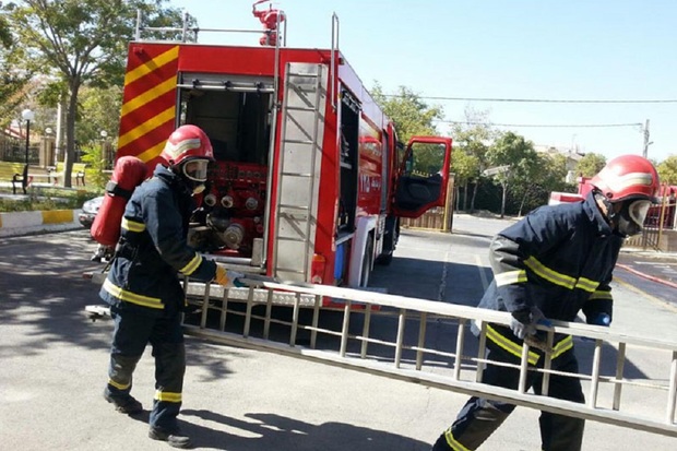 آتش نشانان بندرعباس جان 164 نفر را نجات دادند