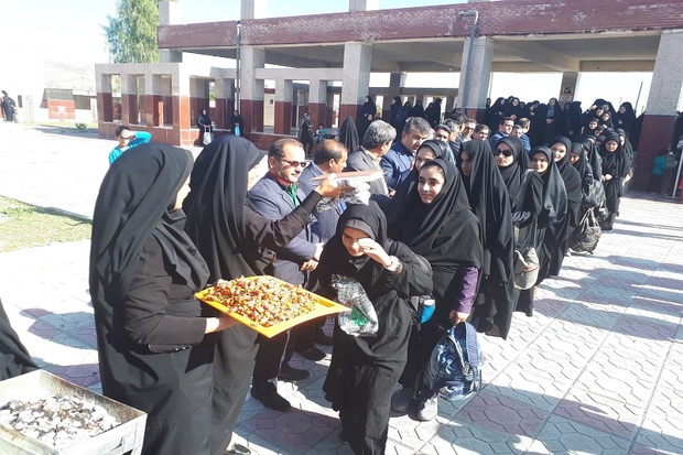 120 دانش آموز باشتی به مناطق عملیاتی اعزام شدند