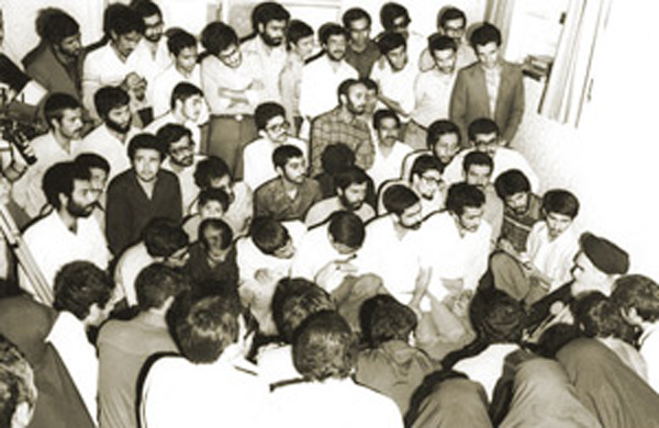 چند توصیه اخلاقی امام خمینی به جوانان