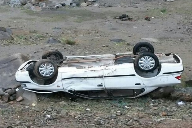 واژگونی خودروی سمند در بویین زهرا یک کشته برجا گذاشت