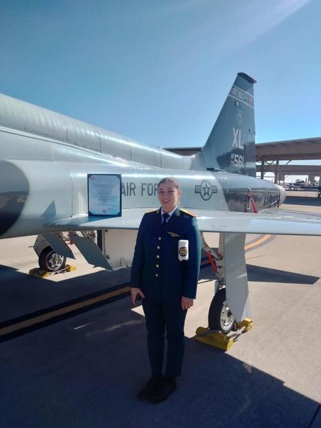 اولین خلبان زن نیروی هوایی ارتش لبنان