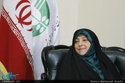 روحانی همه‌ تلاش خود را برای انتخاب وزیر زن انجام داد/ امام هیچ مانعی برای حضور زن قائل نبود و خیلی راه باز کرد