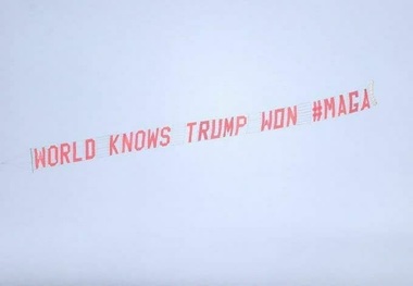 دنیا میدونه که ترامپ برنده شده! + عکس