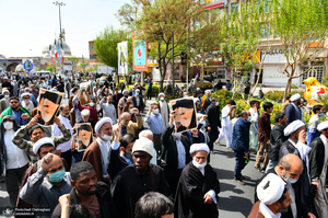 راهپیمایی مردم قم در اعتراض به هتک حرمت تمثال حضرت امام (س)