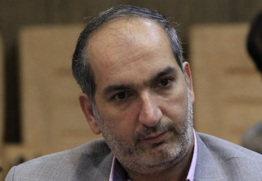 معاون حمل و نقل و ترافیک شهرداری کرج خبر داد:
سرعتکاه‌های غیر ضروری در کرج جمع‌آوری می‌شود