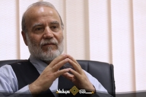 دکتر آیینه وند: داعش حاصل تشتت آرای علمای مسلمان است/ راه نجات اسلام اتحاد علما، اندیشمندان و مسوولان است