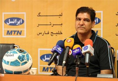 مهاجری: امیدوارم تیم داوری در بازی فردا قضاوت خوبی داشته باشد