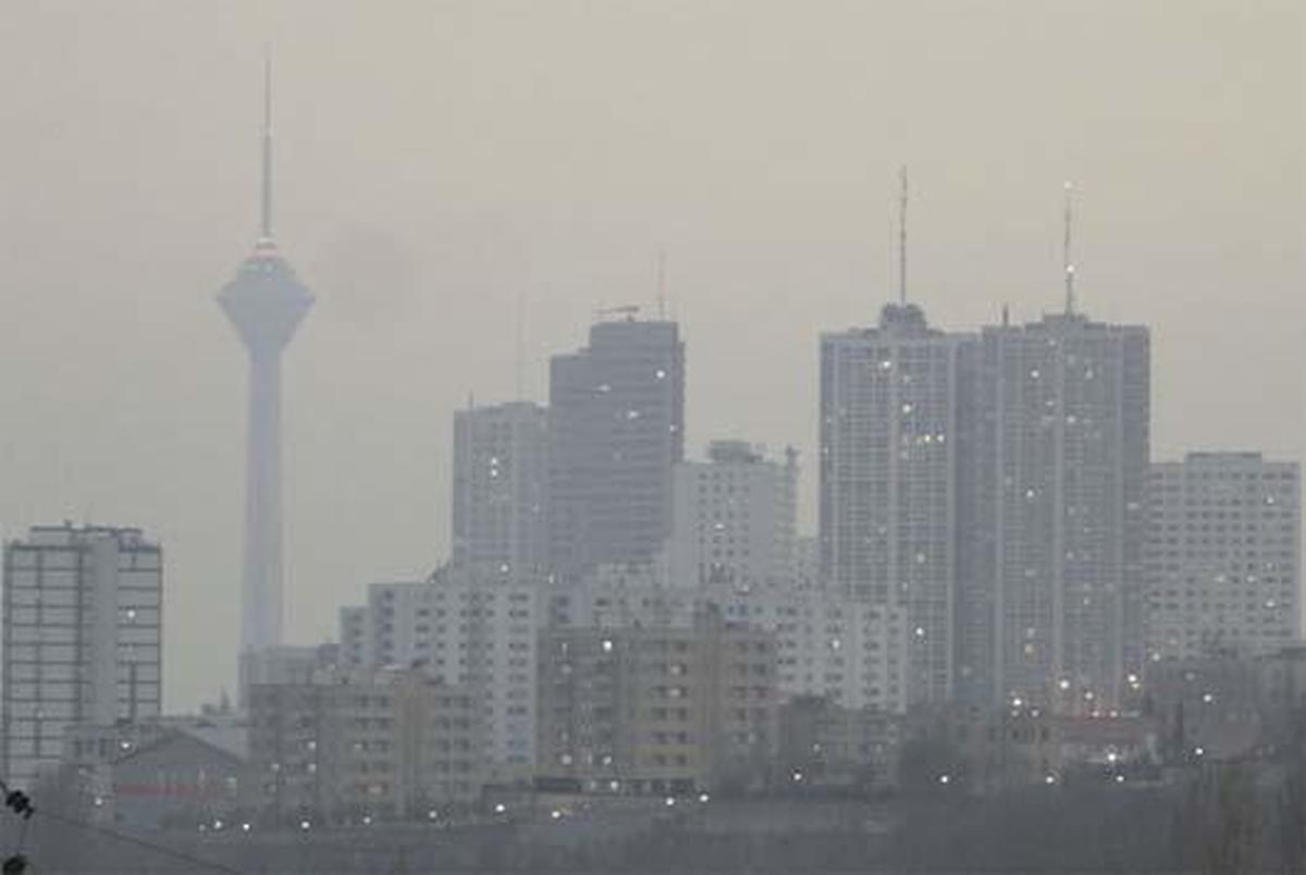 باران هم الودگی را از تهران نشست/ هوای تهران همچنان ناسالم است