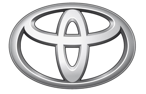 ربات انسان نمای تویوتا می تواند بسکتبال بازی کند/ ویدیو
