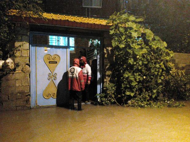 امدادرسانی به 130 خانوار در سه شهر گیلان درپی بارش شدیدباران