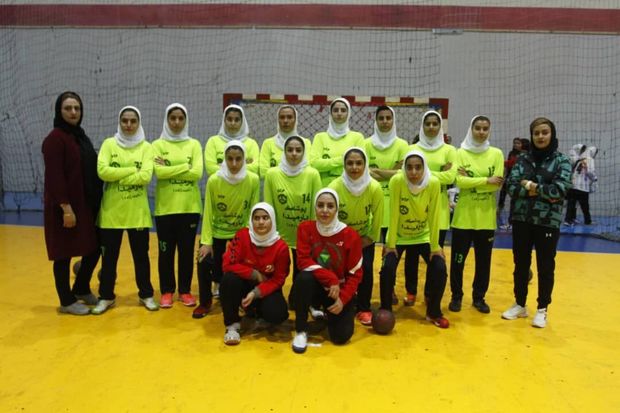 درخشش نماینده خوزستان در رقابت‌های هندبال بانوان کشور