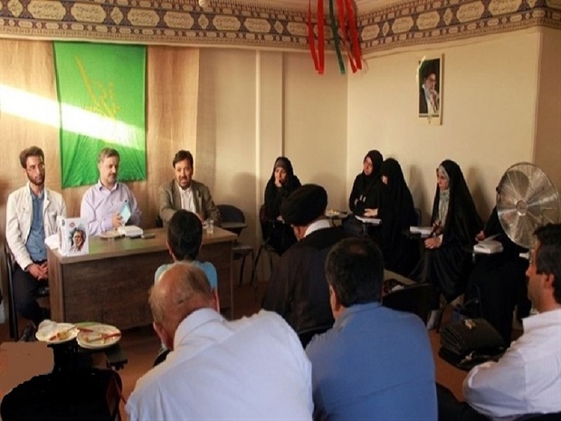 نگاهی به انجمنهای ادبی در مشهد