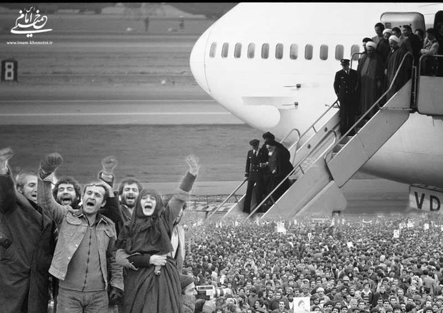 Iran will never be a tool in the hands of major colonialists, Imam Khomeini stressed
