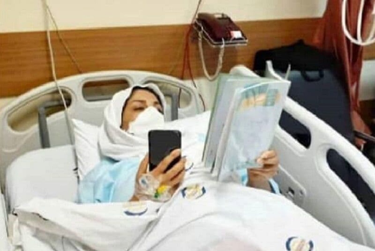 درگذشت خانم معلمی که در بیمارستان هم به بچه ها آموزش می داد + عکس