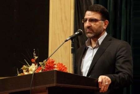 امیرآبادی: نماینده و وکیل برای دفاع از حقوق مردم باید استقلال داشته باشد