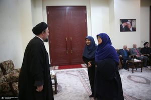 حاشیه تجدیدمیثاق رئیس جمهور و اعضای دولت با آرمان‌های بنیانگذار جمهوری اسلامی ایران