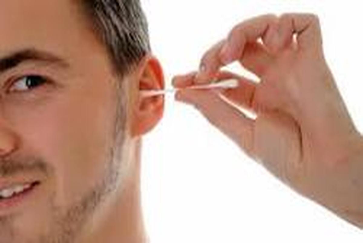 چرا نباید از گوش پاک کن استفاده کنیم؟