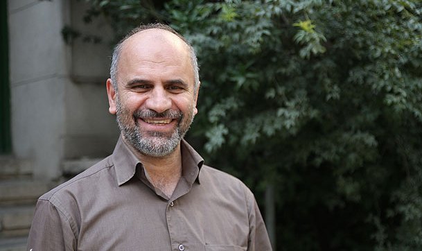 شهید بهشتی از بدو ورود به حوزه علمیه مقید بودند که از راه دین ارتزاق نکنند/ گویی اراده ای وجود دارد که اندیشه بهشتی در سکوت بماند