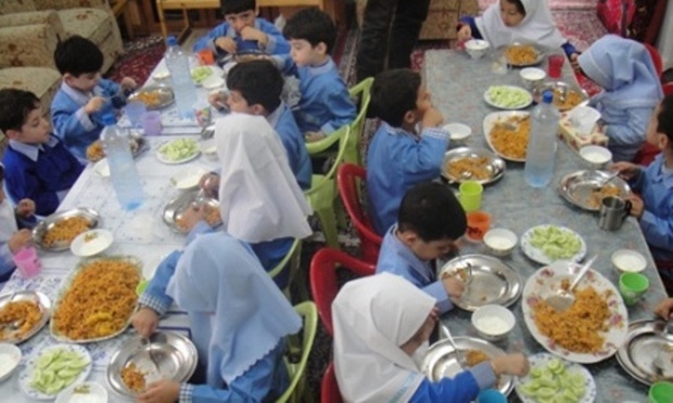 مهدهای کودک روستایی استان زنجان تحت پوشش یک وعده غذای گرم قرار می گیرند