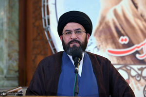 اختتامیه اولین دوره مسابقات قرآن کریم ویژه مهاجرین در حرم مطهر امام خمینی