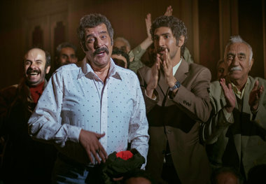 هومن برق نورد در «آپاراتچی»
