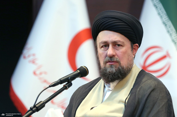 سید حسن خمینی: کسانی که بخواهند نام خلیج فارس را تغییر دهند خود را مضحکه کرده‌اند