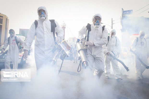 ضدعفونی اماکن عمومی ماهشهر توسط پدافند هوایی