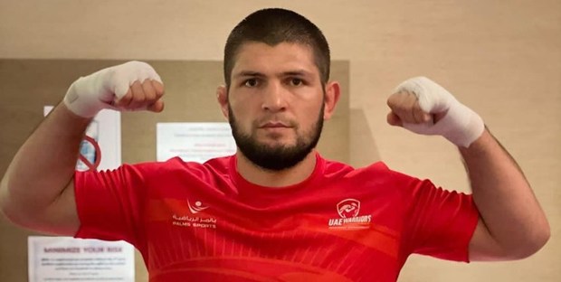 پیام تبریک بهترین مبارز UFC برای عید قطر+عکس
