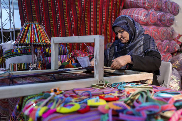 کرونا جامعه ۸۹ هزار نفری زنان سرپرست خانوار سیستان و بلوچستان را  با مشکل مواجه می‌کند
