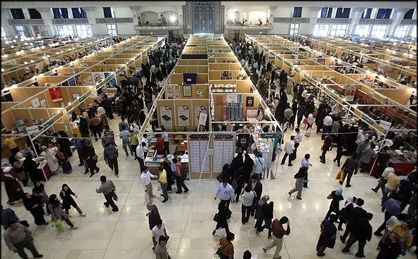 هم افزایی ناشران و کتابخوانان در نمایشگاه بین المللی کتاب تبریز
