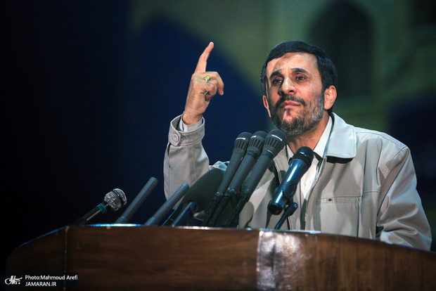 هشدار کنشگر منتسب به احمدی نژاد به شورای نگهبان در خصوص رد صلاحیت وی!