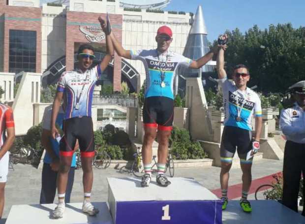 مسابقه دوچرخه سواران کشور در مشهد برگزار شد