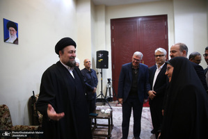 دیدار وزیر ارتباطات و معاونین با سید حسن خمینی