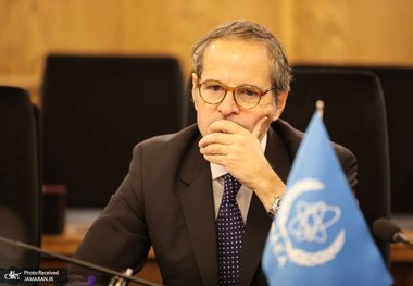 چرا گروسی به تهران آمد؟ آیا سفر مدیرکل آژانس اتمی ارتباطی با مذاکرات ایران و آمریکا و مکانیزم ماشه داشت؟