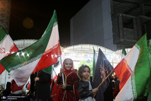 اجتماع عشایر فسا در حمایت از رزمندگان جبهه ی مقابله با دشمن آمریکایی - صهیونی