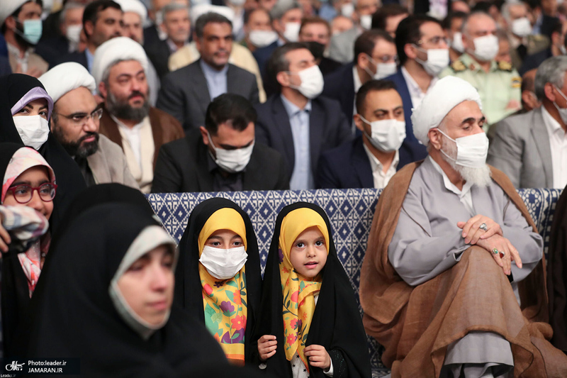 دیدار مسئولان نظام و سفرای کشورهای اسلامی با رهبر معظم انقلاب