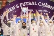 قهرمانی زنان فوتسالیست در تورنمنت کافا+عکس های اهدای جام