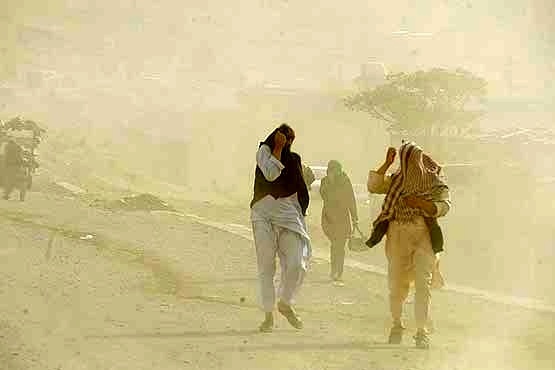 وزش شدید باد در سیستان و بلوچستان  بارش باران در برخی نواحی استان