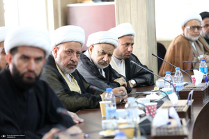 دیدار جمعی از علمای کشور عراق با رئیس موسسه تنظیم ونشر آثار امام خمینی