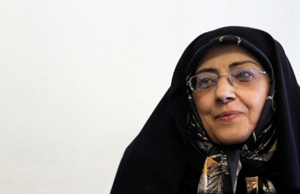 اشرف بروجردی: تدوین کنندگان قانون اساسی با باور های امام درباره زنان آشنایی کاملی نداشتند