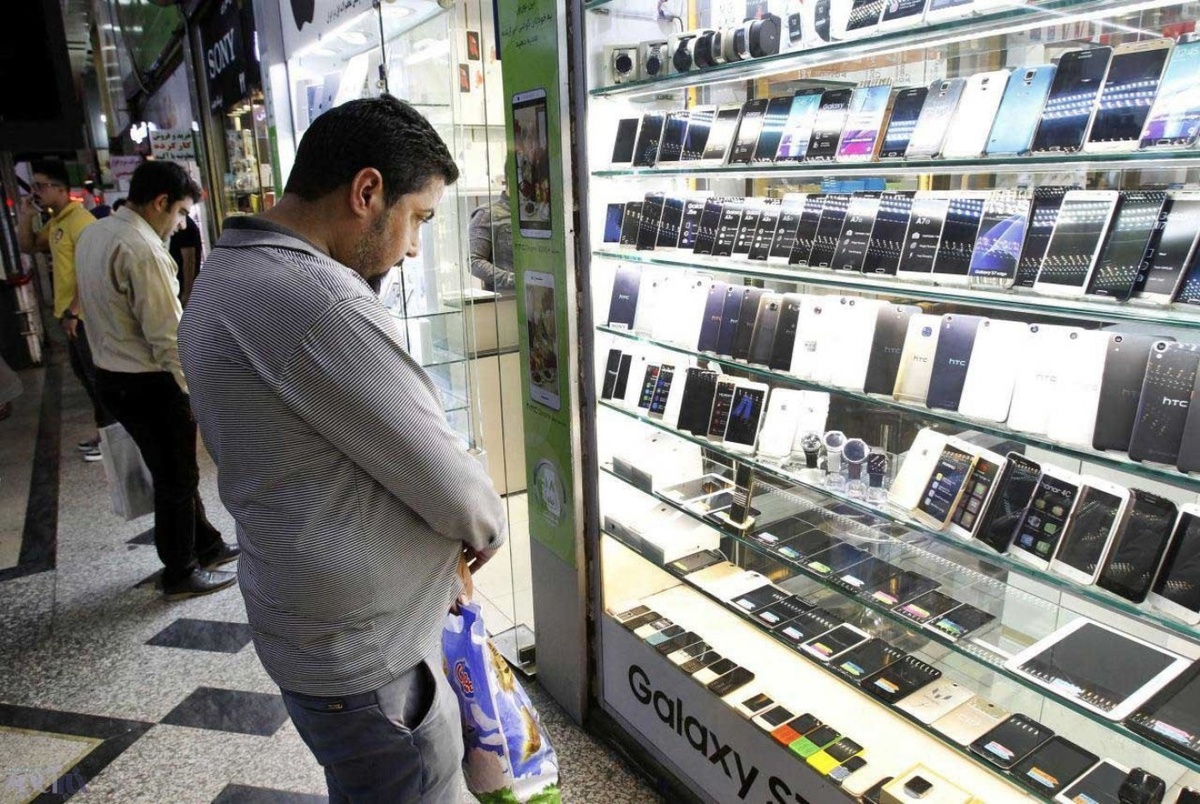 کاهش 86 درصدی واردات موبایل
