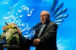 فانی: بی انگیزگی، چالش معلمان است