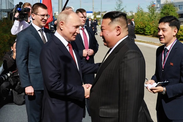 گزارش تصویری / در دیدار ولادیمیر پوتین با رهبر کره شمالی چه گذشت؟