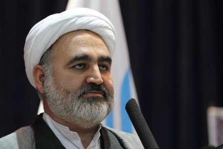 معاون امور مجلس دانشگاه آزاد : آیت الله هاشمی به خاطر نظام در برابر اهانت های تندروها صبور است