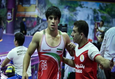 دستور سلطانی فر برای درمان میثم زارع
