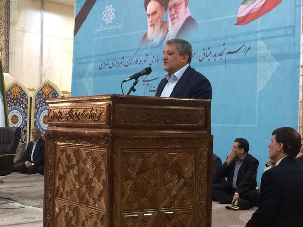 شهردار تهران در جهت تحقق وعده های شورا تلاش کند