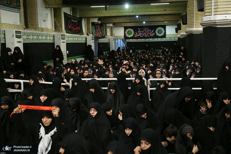 آخرین شب مراسم عزاداری حضرت اباعبدالله الحسین(ع) در حسینیه امام خمینی(ره)