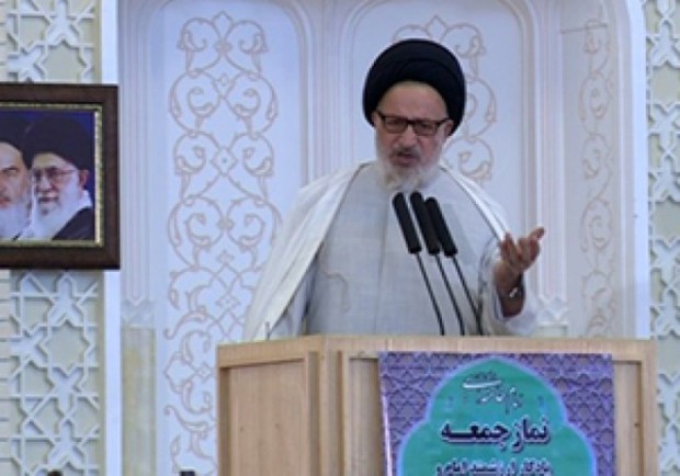 امام جمعه موقت شیراز: با آمریکا مذاکره نخواهیم کرد